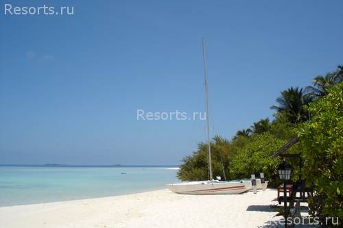 Embudu Village 17